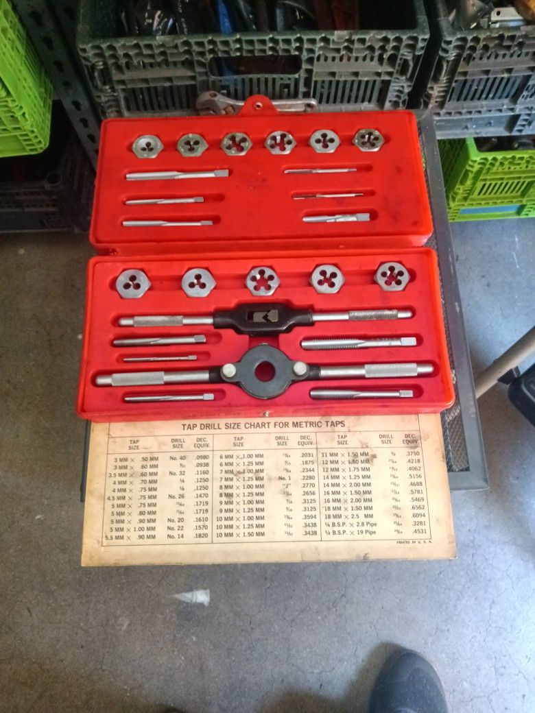 Vermont American Metric Tap And Hex Die Set Tools 