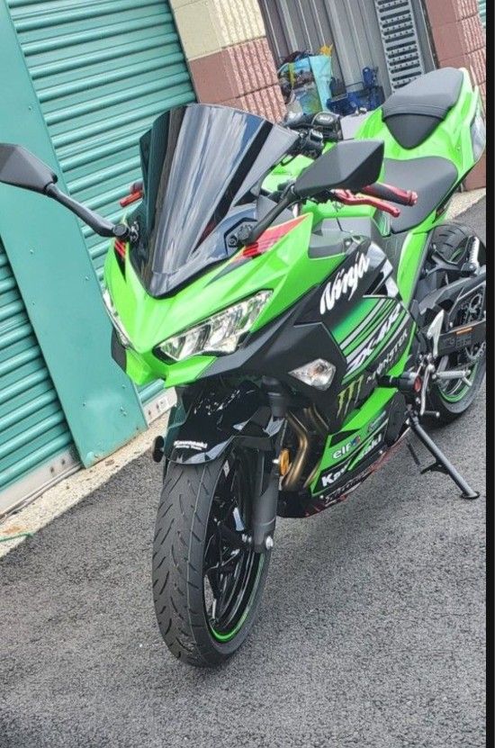 2020 KAWASAKI NINJA EX KRT EDITION.