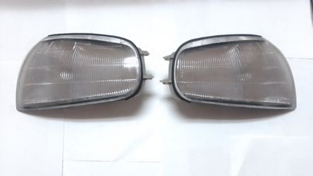 Front Corner Light Right & Left For Toyota Camry 92-94