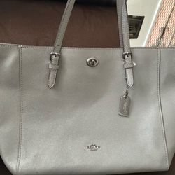 Grey coach turnlock tote bag