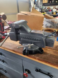Craftsman Bench Vise
