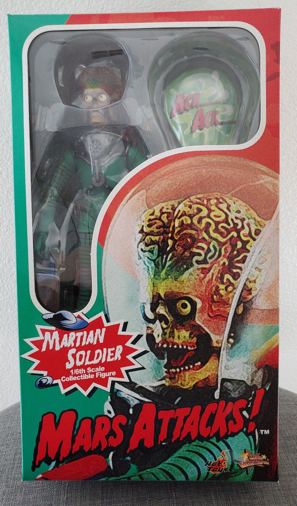 Mars Attacks Hot Toys 1/6 Martian Soldier Action Figure Sideshow collectible
