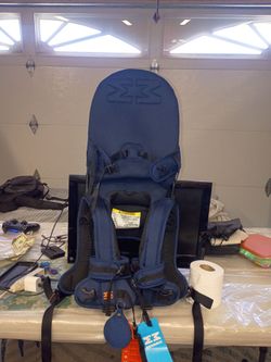Minimeis g4 baby and toddler shoulder carrier