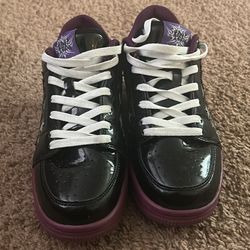 Rare Eternal artwear shoes size 8