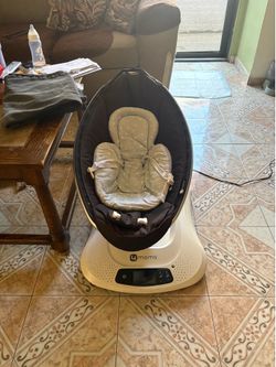 4 moms Baby Rocker