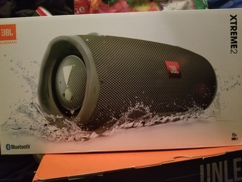 JBL speaker xtreme 2