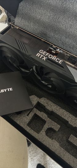 Geforce RTX 4090 gigabyte 24gb