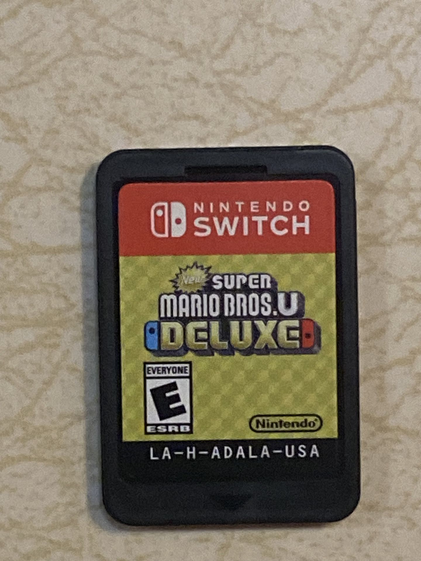 Nintendo Switch Super Mario Bros U Deluxe