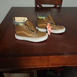 Girl Vans Size 1.5