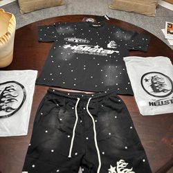 Hellstar “Path to Paradise” Star Print Set