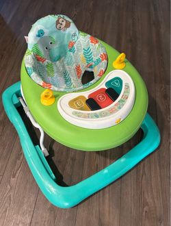 Baby walker