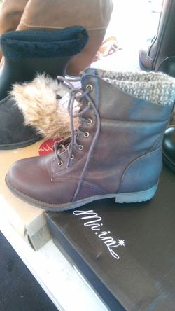 Botas
