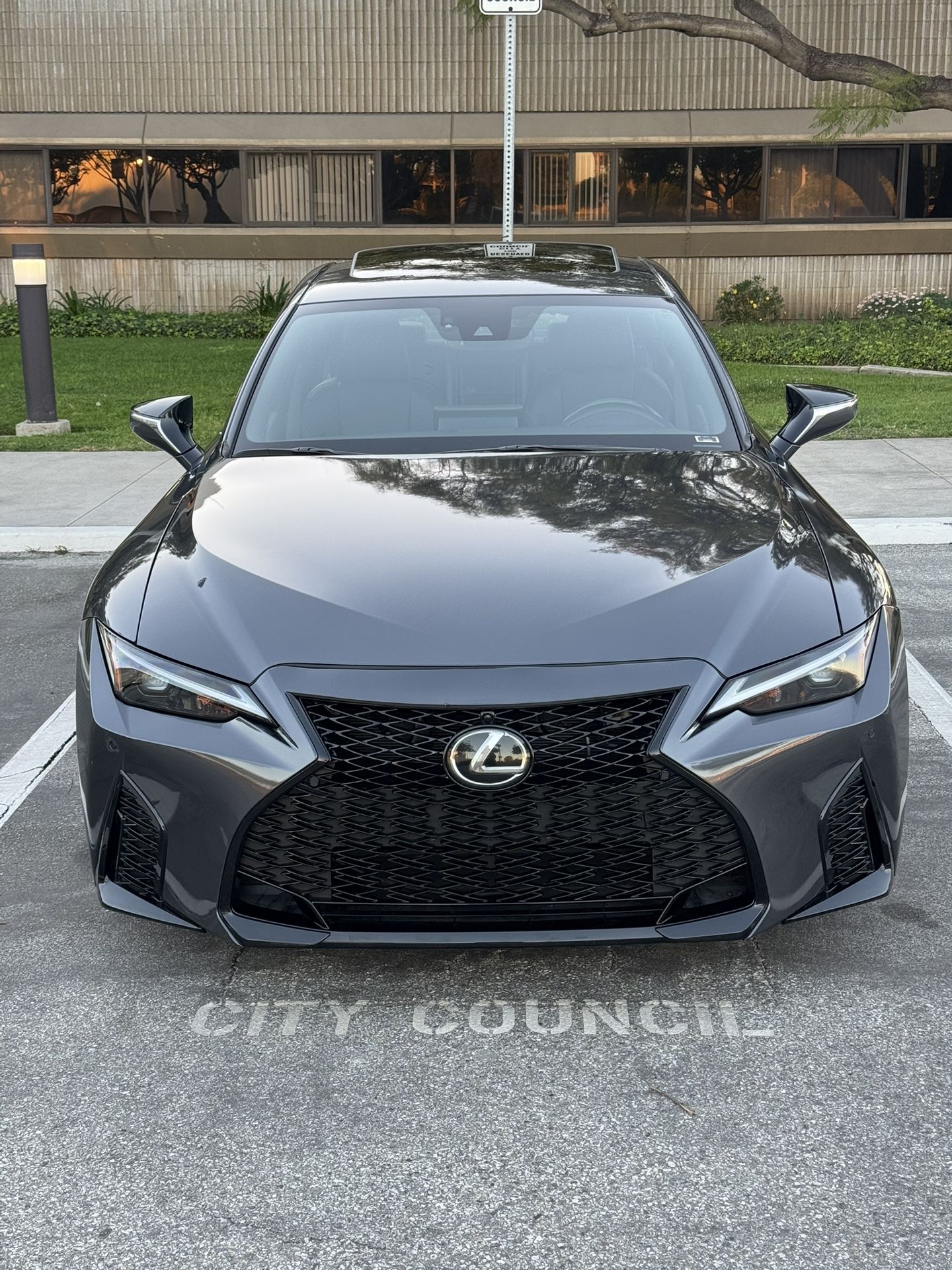 2022 Lexus IS