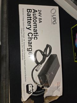 UPG 24V 8A Automatic Battery Charger