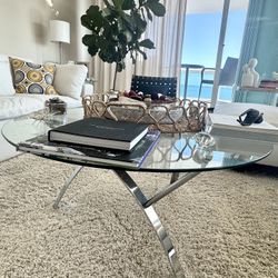 Modern Glass Coffee Table – Great Condition