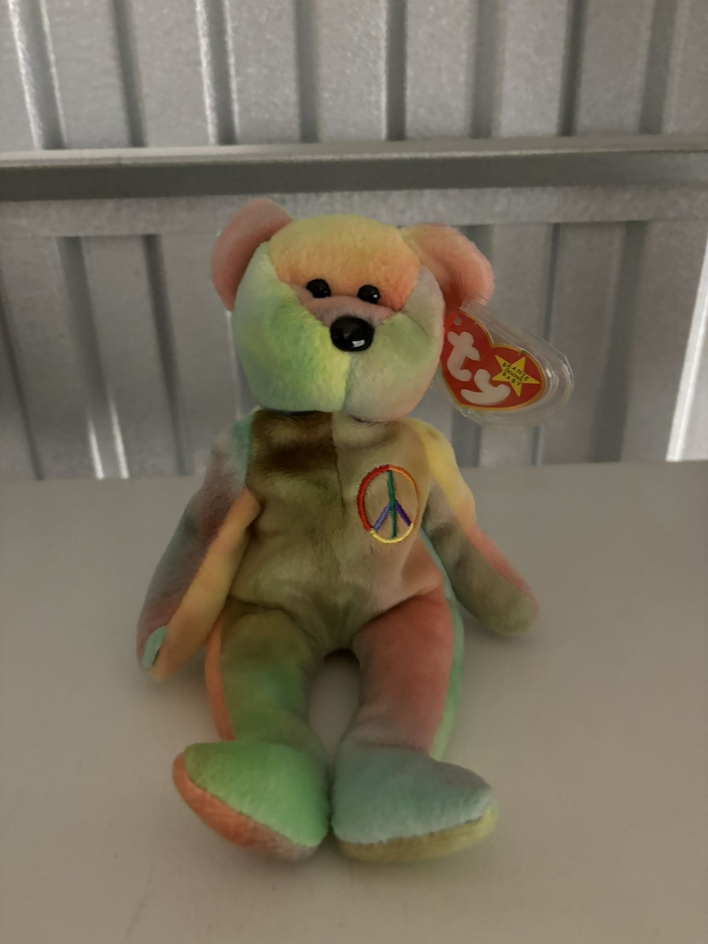 Ty Beanie Babies: Peace (Brownish Belly)