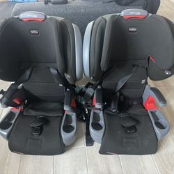 Britax Grow With You Clicktight Plus Booster Car Seat for Sale in Austin,  TX - OfferUp