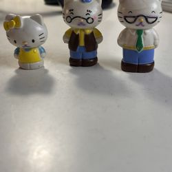 Lot of 3 Vintage Sanrio Mini Hello Kitty Figures Toy Fifi Mary Mama Grandpa 1"