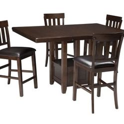 Extendable Dining Table For Up To Six (6)