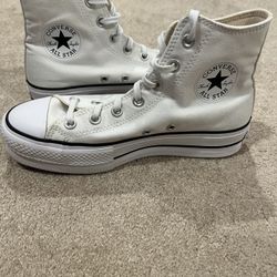 Woman’s Chucks Platform (size 9)