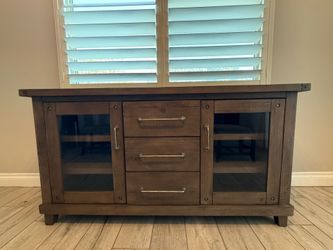 Farmhouse style server