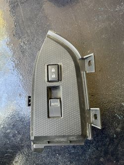 Scion FR-S Right Front Window Switch Toyota GT 86 Subaru BRZ 13-20 83071CA040