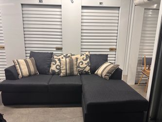 Sectional Couch