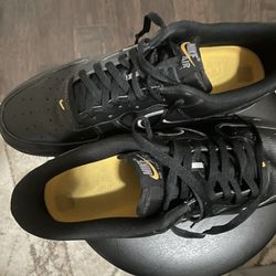 Black Air Force 1s – Almost New – Size US13