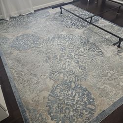 Area rug 8 ×10 blue beige cream