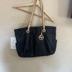 Black Michael Kors Tote 