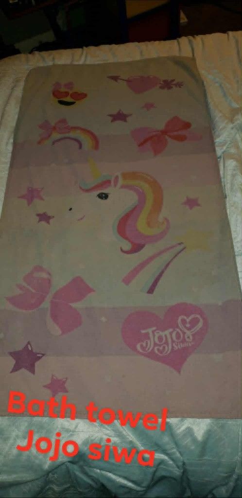 🩷 Jojo Siwa Towel,- Still Available 