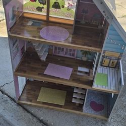 Barbie House 