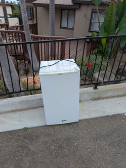 Haier Mini Fridge Compact Refrigerator