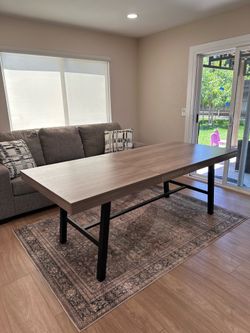 Brand New Expandable Table 63” to 83”