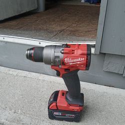 Milwaukee M 18 Fuel ,Hammer Drill,One Battery 5 Amp