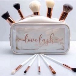 Makeup brushes