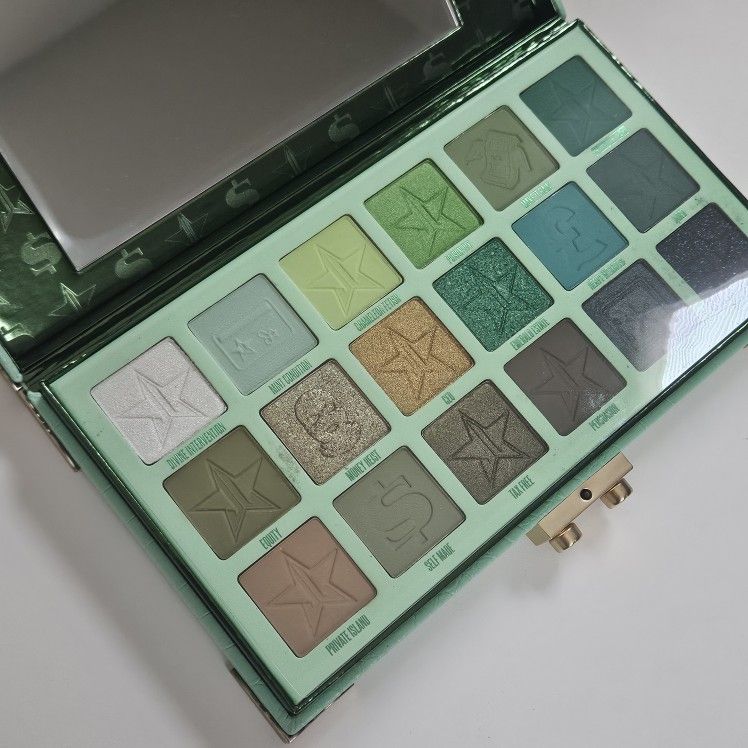 Jeffree Star Cosmetics Eyeshadow Palette - Blood Money