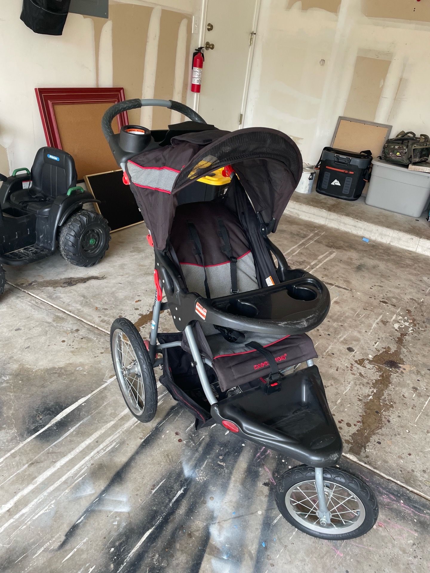 Jogging stroller