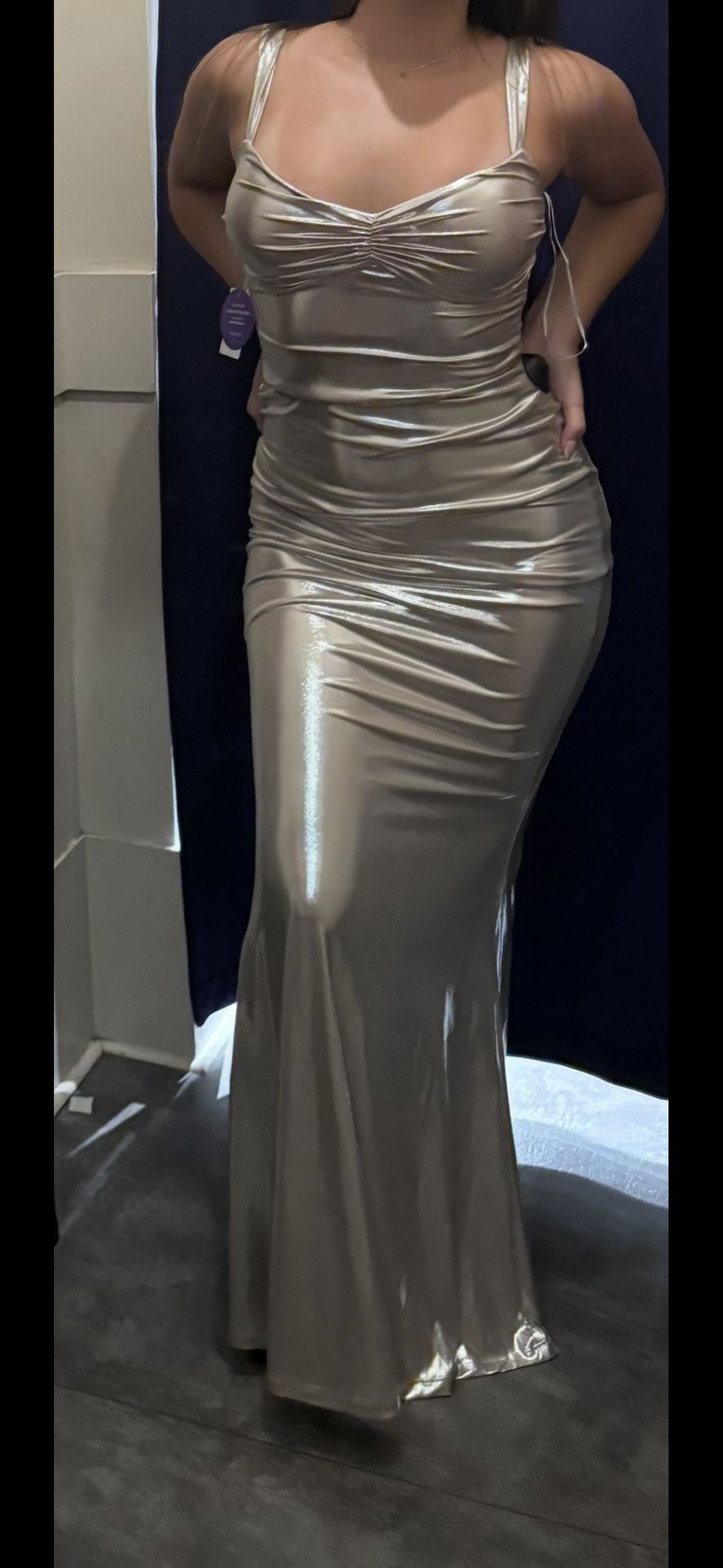 GOLD DRESS LIKE NEW . Used Only 1 Time . SIZE SMALL
