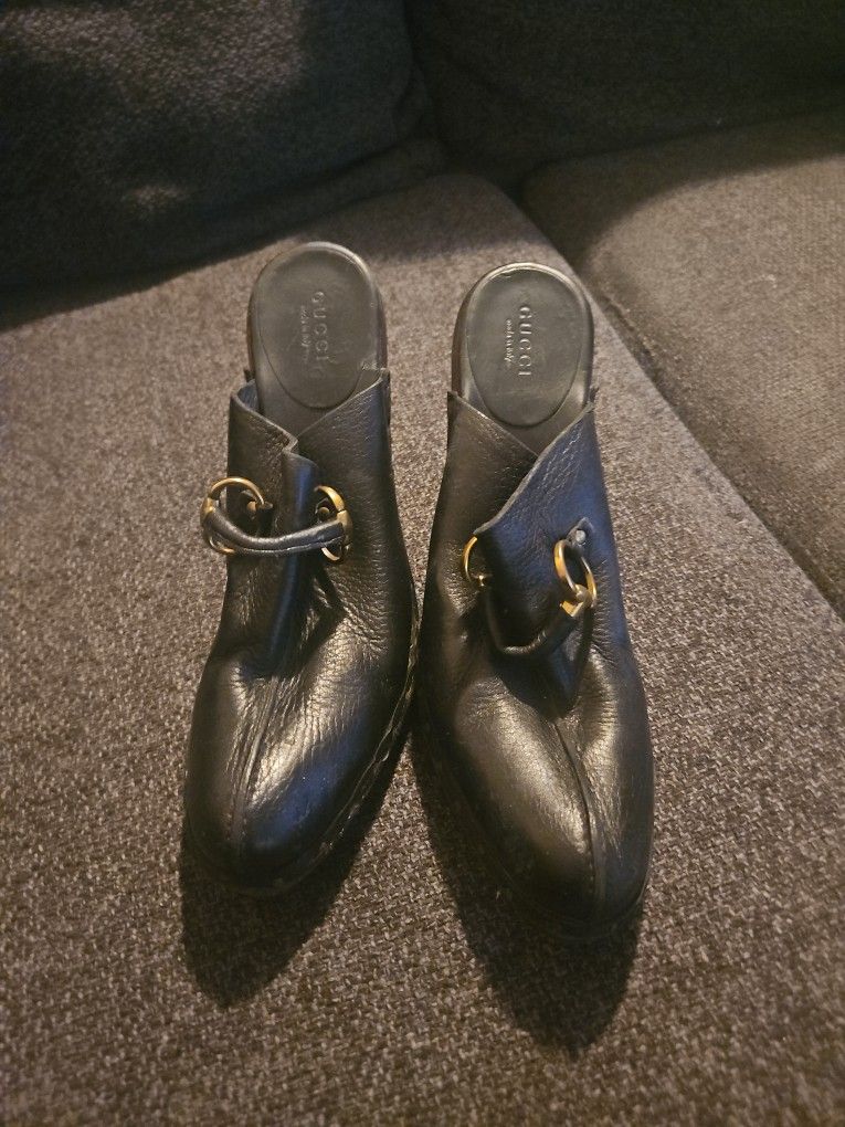 vintage gucci heels 115173 9 b Rare