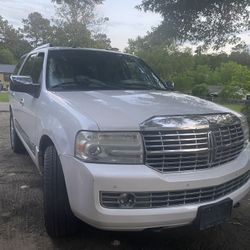 2011 Lincoln Navigator