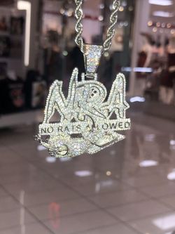 Iced out white gold filled pendant rope chain necklace CZs ! Doesn’t turn green