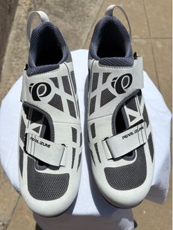 Pearl Izumi cycling shoes