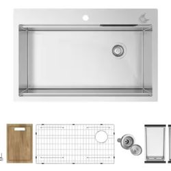 Glacier Bay 33” Workstation Kitchen Sink Set w/ Faucet 4538FSS Used