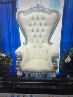 Throne Chair