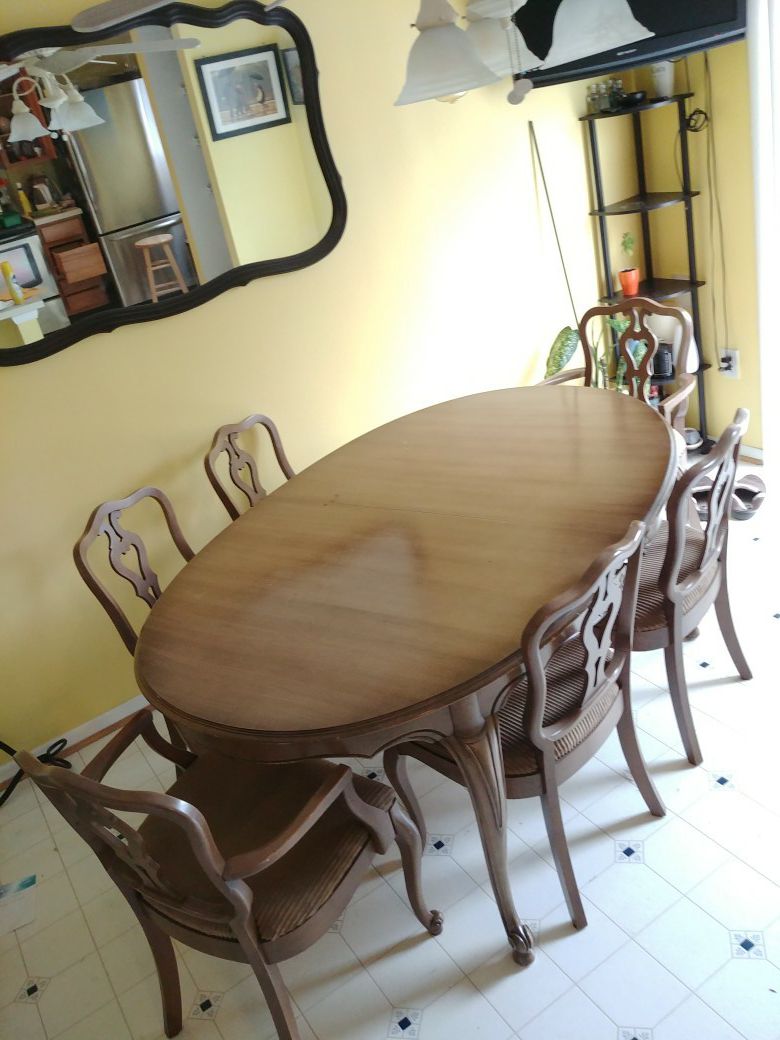 Vintage Dining table and chairs