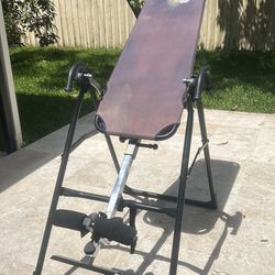 Teeter Hang Up inversion Table