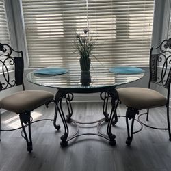 Kitchen Table And Bar Stools/ OBO