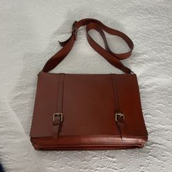 Dooney And Bourse Leather Bag