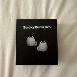 Selling Brand New Samsung Earbuds Pro 2